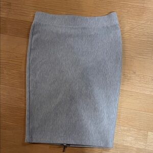 VIERTOLA STUDIOS NEW Elegant Gray Women's Pencil Skirt